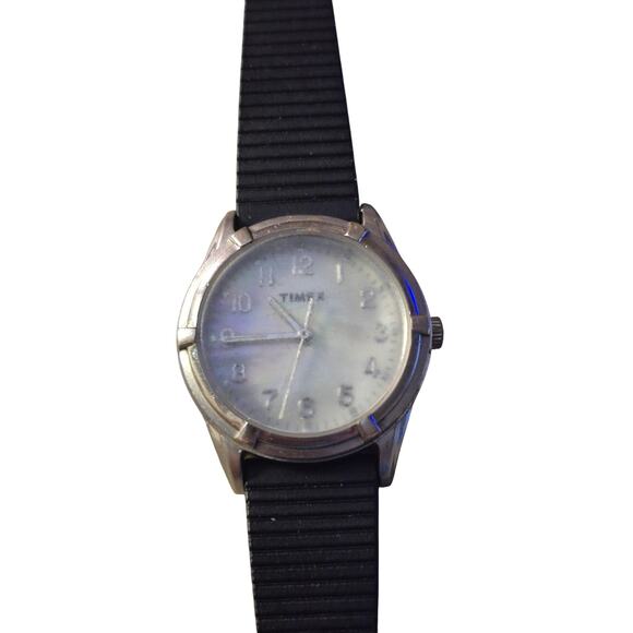 Timex Ladies Watch White Dial Silver Trim New Battery New Band Vintage - Picture 5 of 10